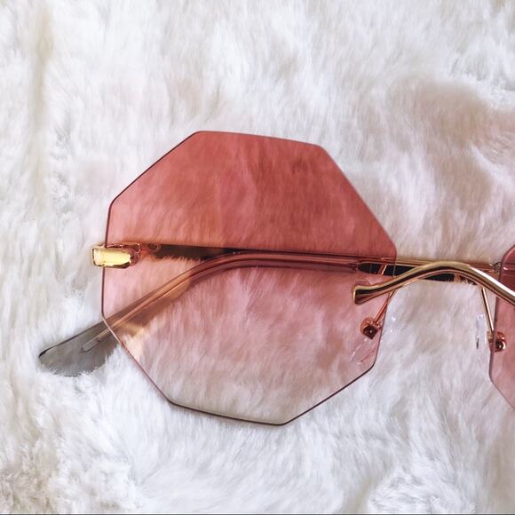 Alaiya Pink Octogonal Ombre Sunglasses - Picture 2 of 9